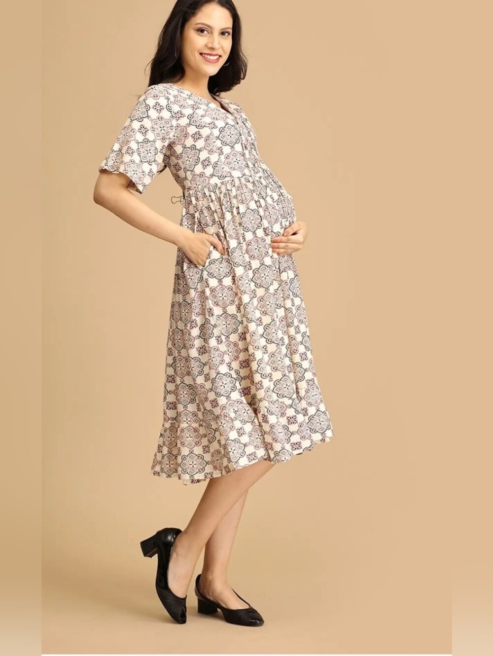 The Mom Store Breastfeeding/Nursing Dress – Size L